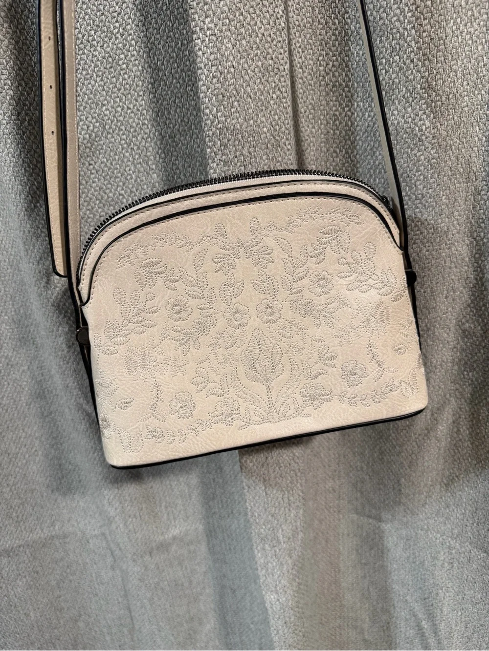 Elegant Cream Floral Embossed Crossbody Bag